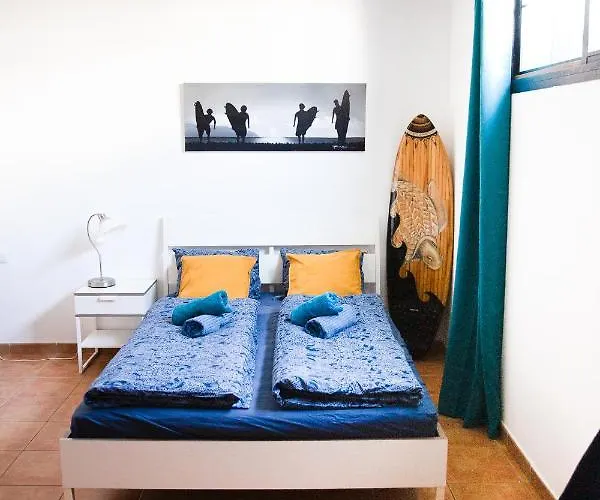 Vandrarhem Surf Dream Surfhouse *