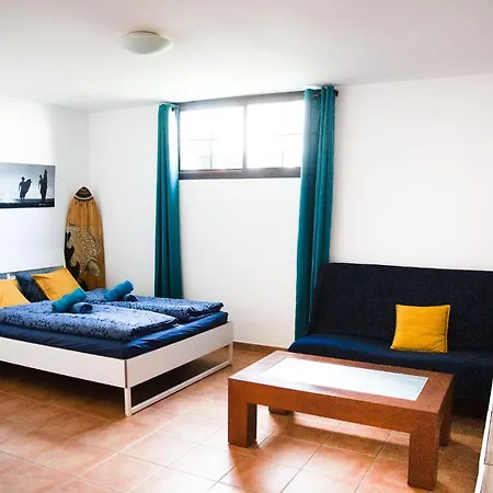 Vandrarhem Surf Dream Surfhouse *