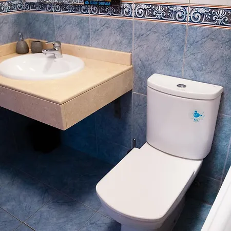 Surf Dream Surfhouse Хостел Коральео