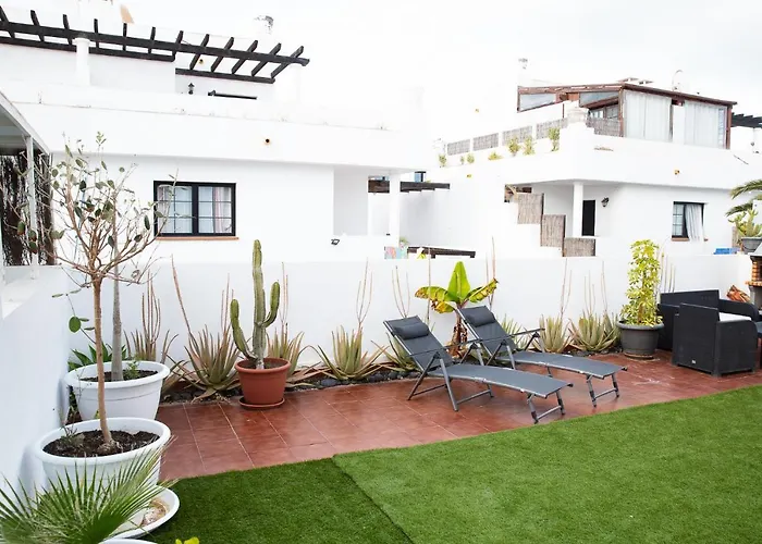 Surf Dream Surfhouse Hostal *