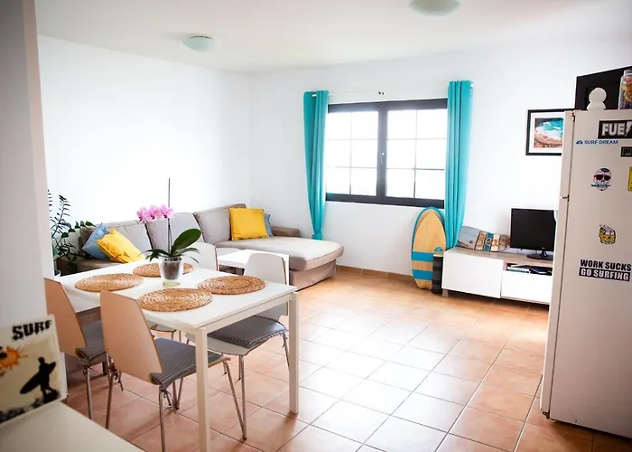 Surf Dream Surfhouse Hostal Corralejo