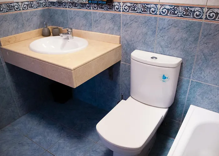 Surf Dream Surfhouse Hostal Corralejo