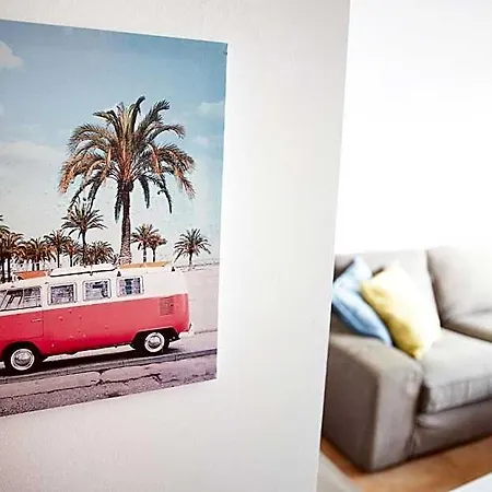 Surf Dream Surfhouse Hostel *