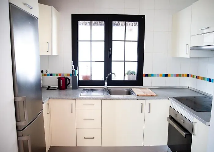 Surf Dream Surfhouse Hostal *