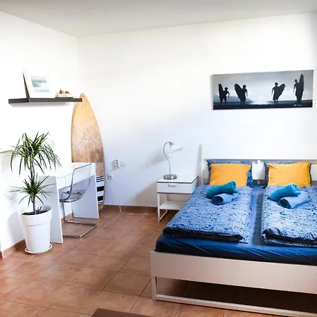 Surf Dream Surfhouse Hostel